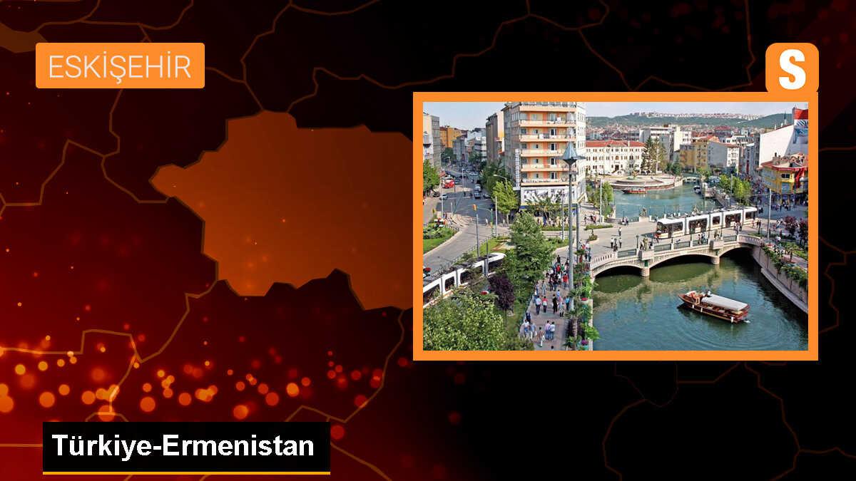 Türkiye-Ermenistan maçının hakem ve takım kadroları açıklandı