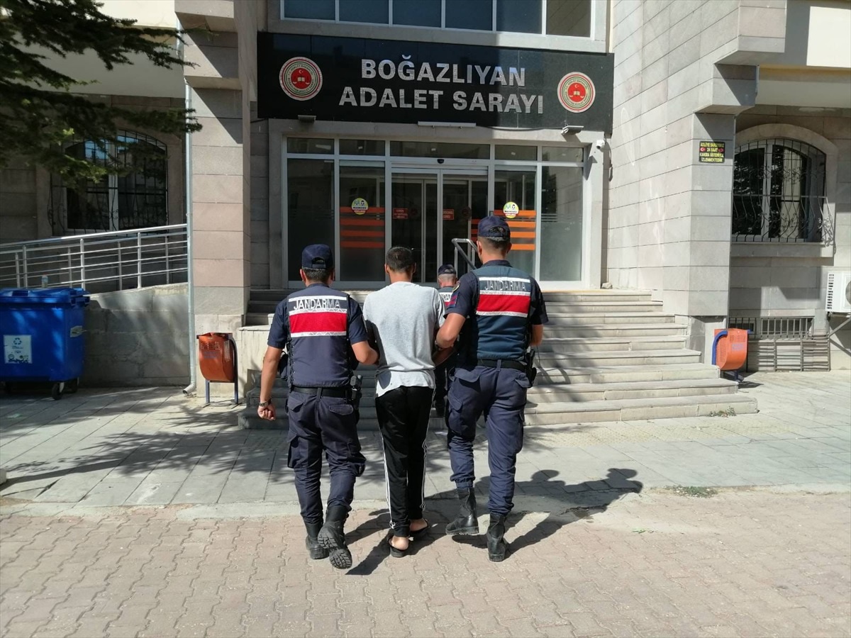 Yozgat\'ta Hırsızlık Suçundan Aranan Kişi Yakalandı