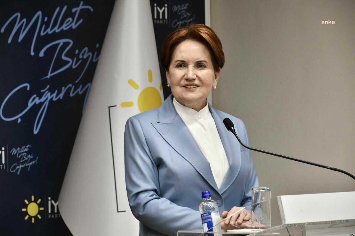 İYİ Parti Genel Başkanı Meral Akşener, İzmir\'in Kurtuluş Yıl Dönümünü Kutladı