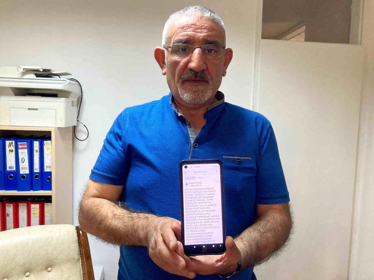 CHP Üyesi Niyazi Örnek, CHP\'li Meclis Üyeleri Tarafından Darp Edildi