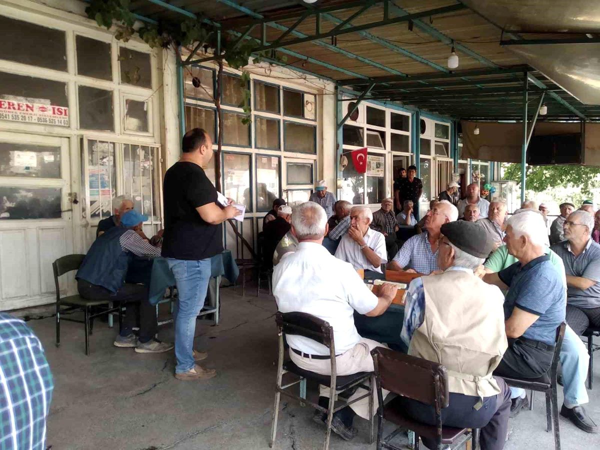 Afyonkarahisar\'da çiftçilere tarla faresi ile mücadele konusunda bilgilendirme yapıldı