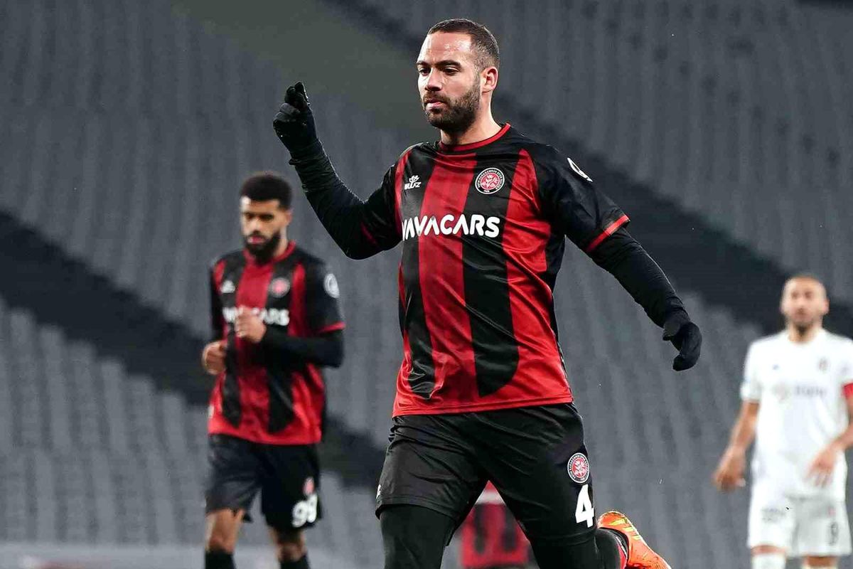 Fatih Karagümrük: "Geçtiğimiz iki sezondur takımımızın önemli oyuncularından olan Davide Biraschi\'yi 1 yıllığına kadromuza kattık"