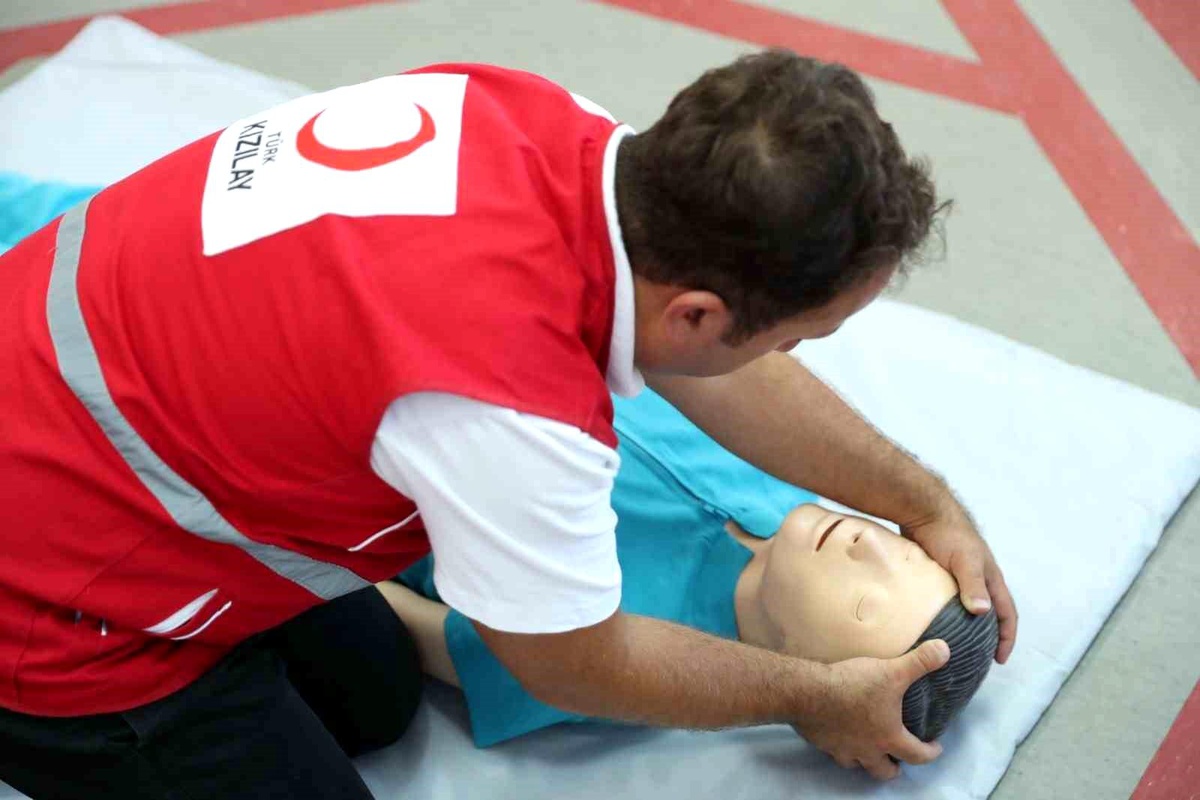 Dünya İlk Yardım Günü Kutlamaları Samsun\'da Yapıldı