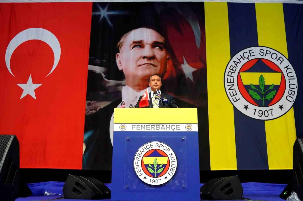Fenerbahçe Başkanı Ali Koç, A Milli Kadın Voleybol Takımı\'na özel heykel dikileceğini açıkladı