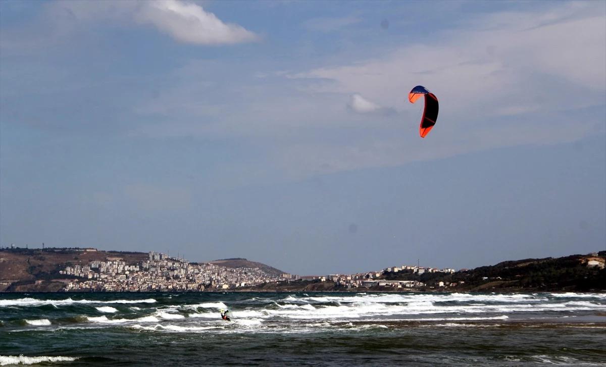 Formula Kite Uçurtma Sörfü Milli Takımı Sinop\'ta Kamp Yapıyor