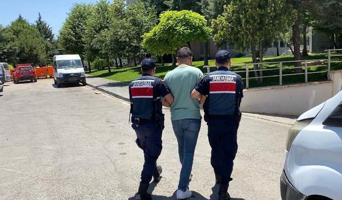 Gaziantep\'te 128 Aranan Şüpheli Yakalandı