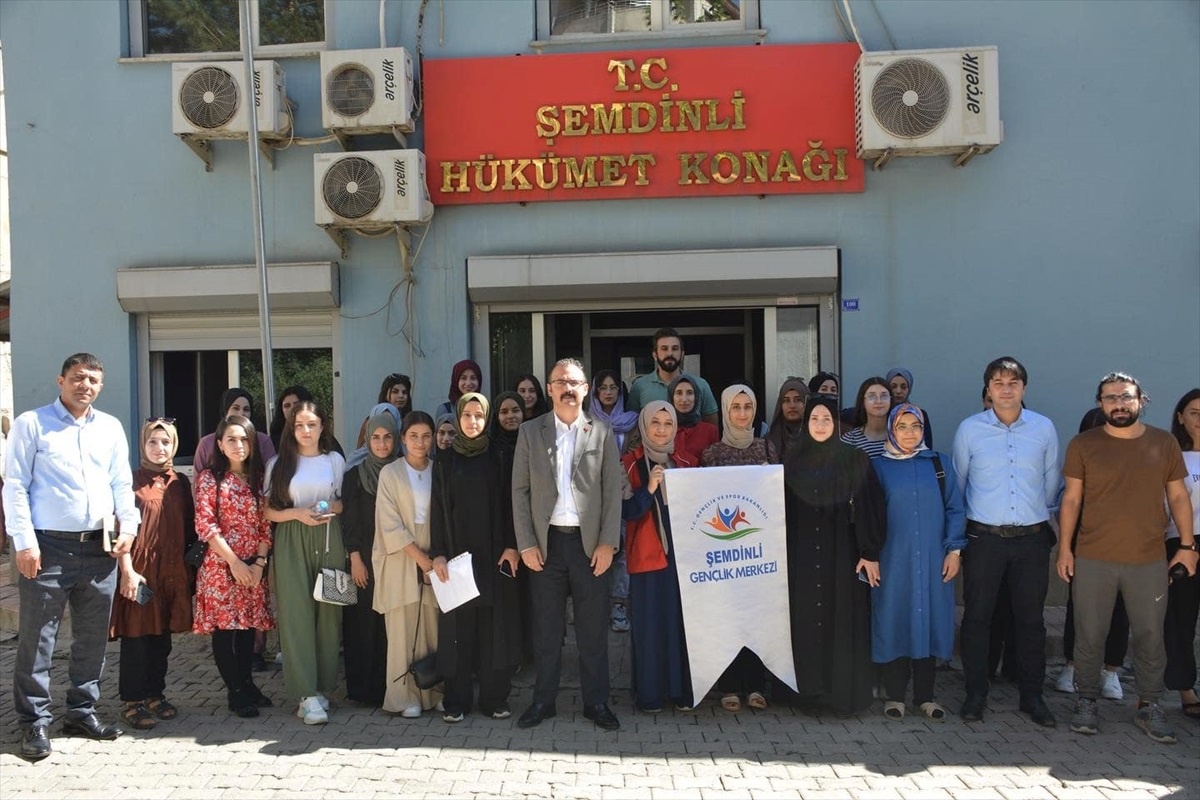 Hakkari\'den 34 öğrenci Çanakkale\'ye geziye gidiyor