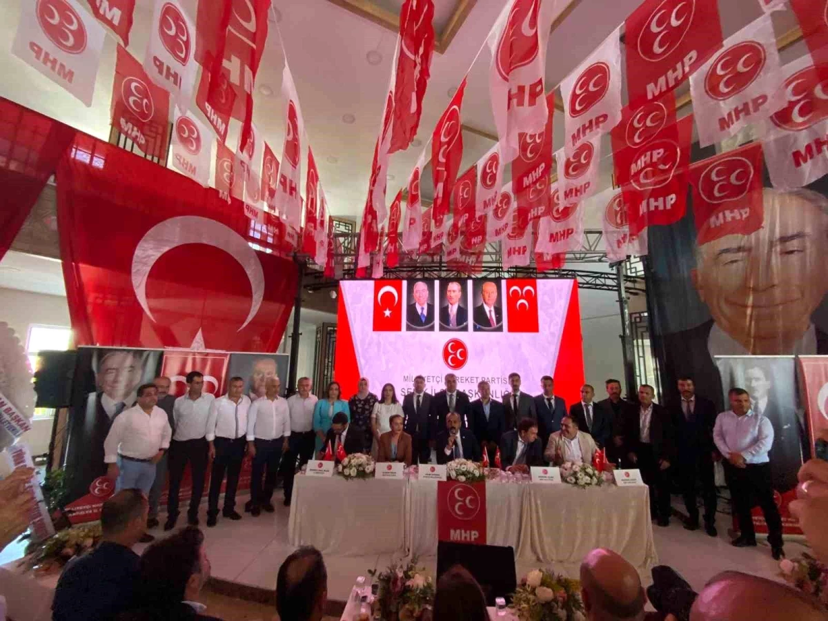MHP Serik İlçe Başkanı Osman Üstünmet Yeniden Seçildi