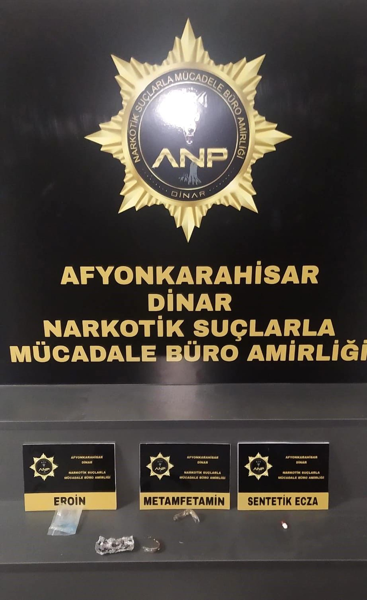 Dinar\'da Uyuşturucu Operasyonu: 5 Gözaltı