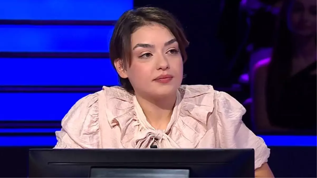 1 milyon liralık soruyu bilen Rabia Birsen Göğercin, büyük ödülün sahibi oldu