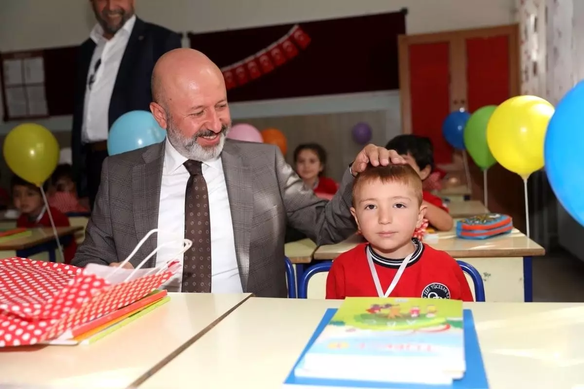 Kocasinan Belediyesi, Yeni Eğitim-Öğretim Yılına Destek Veriyor