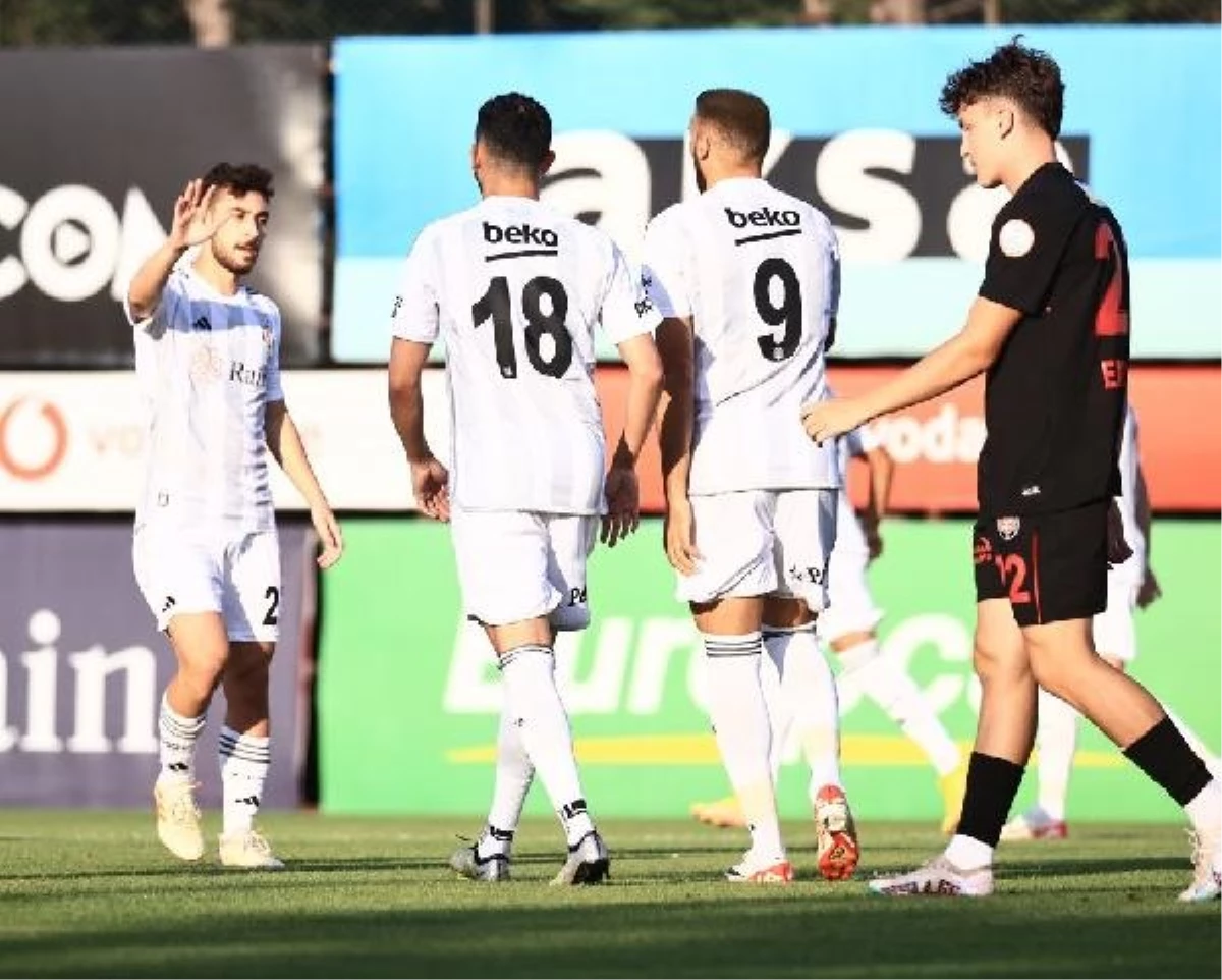 Beşiktaş, Fatih Karagümrük\'ü 2-0 mağlup etti