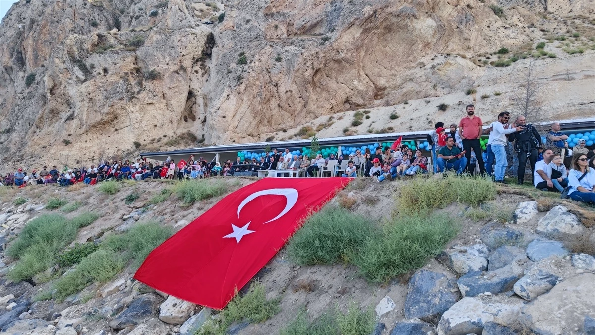 Bitlis\'te Su Sporları Yarışması Düzenlendi