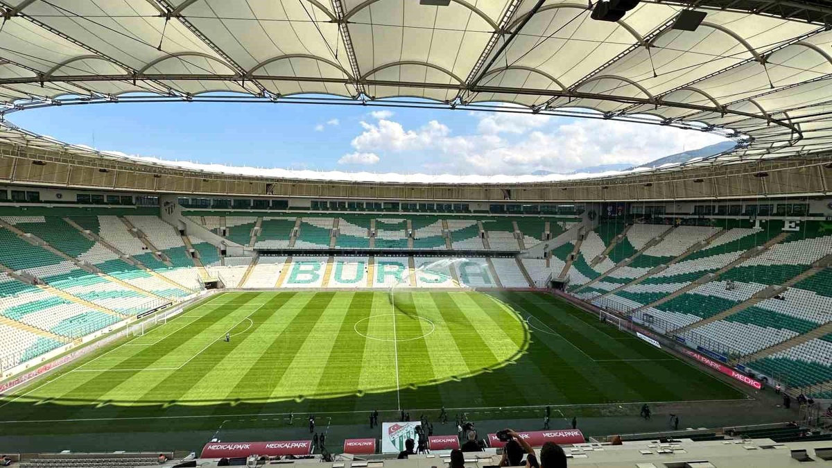 Bursaspor Kulübü, Altınordu karşılaşması için bilet fiyatlarını güncelledi