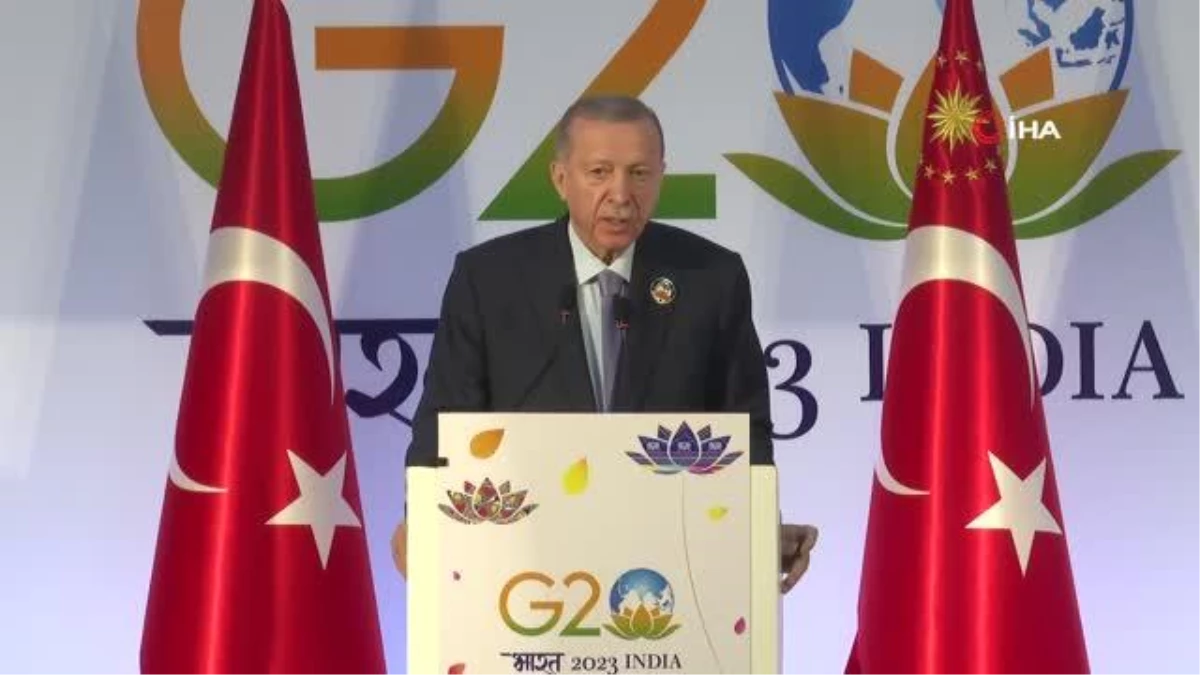 Cumhurbaşkanı Erdoğan: "5 üyenin iki dudağının arasına dünyayı sıkıştırmayalım""Biden\'la F-16 konusunu görüştük""Bizi 50 yıldır AB üyesi ülkeler hep...