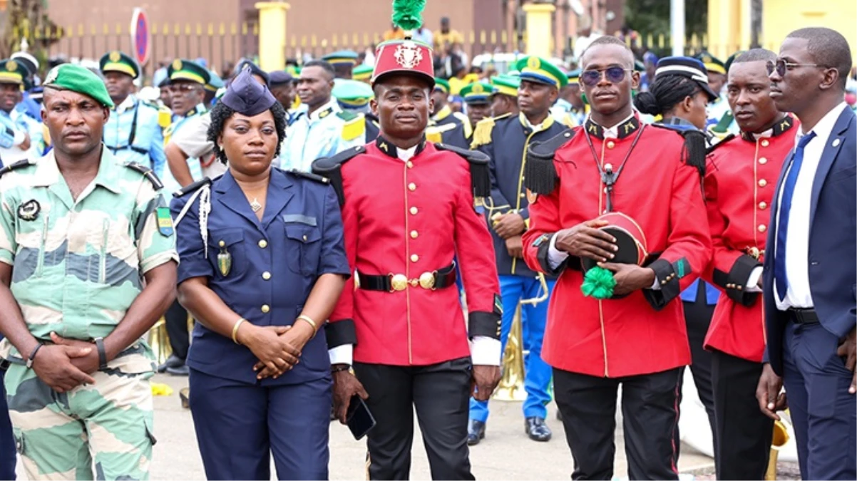 Gabon\'da darbe sonrası yeni Kabine belli oldu