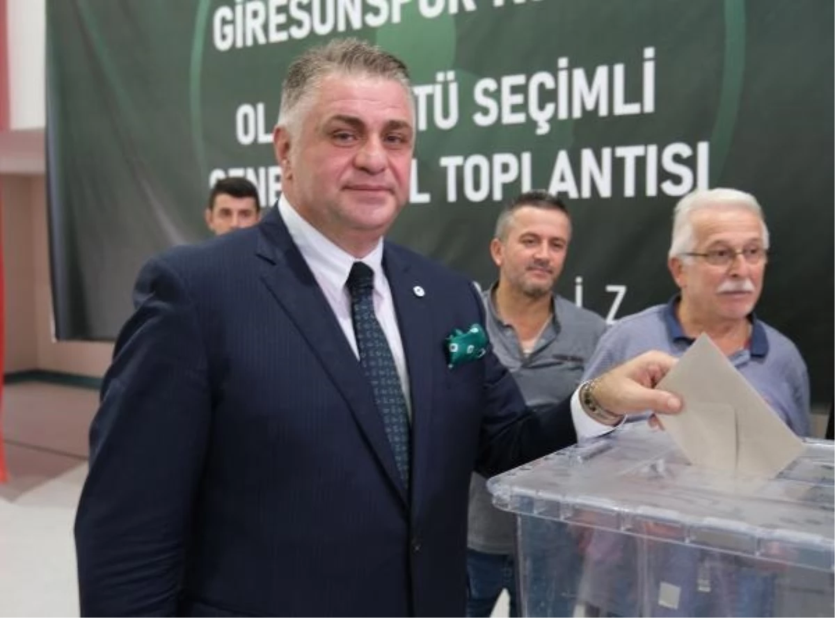 Giresunspor\'da Nahid Yamak yeniden başkan seçildi