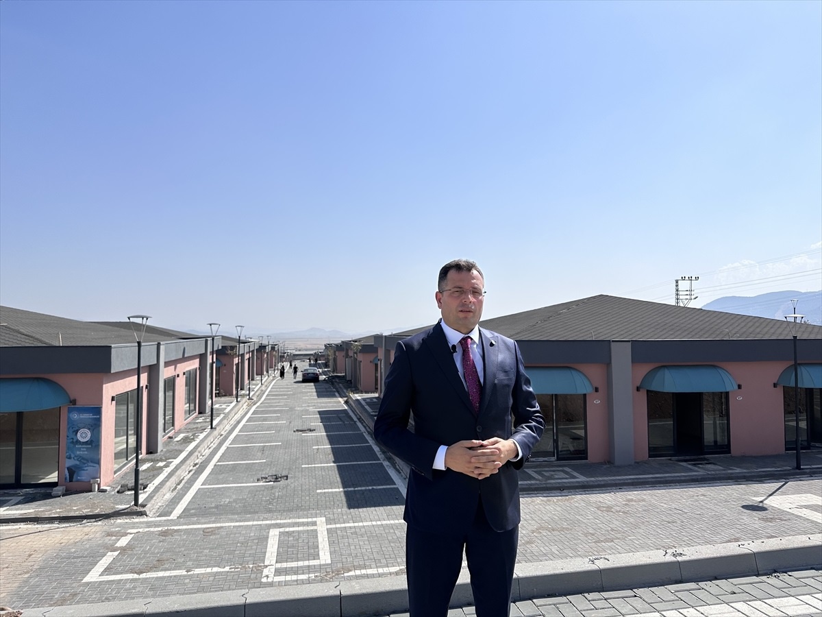 Gaziantep\'te depremden etkilenen iş yerlerinin dağıtımı başladı