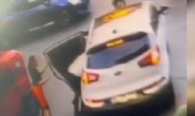 İstanbul'da yolda yürüyen kadının kaçırılmasının kurgu olduğu ortaya çıktı İstanbul'da yolda yürüyen kadının kaçırılmasının kurgu olduğu ortaya çıktı