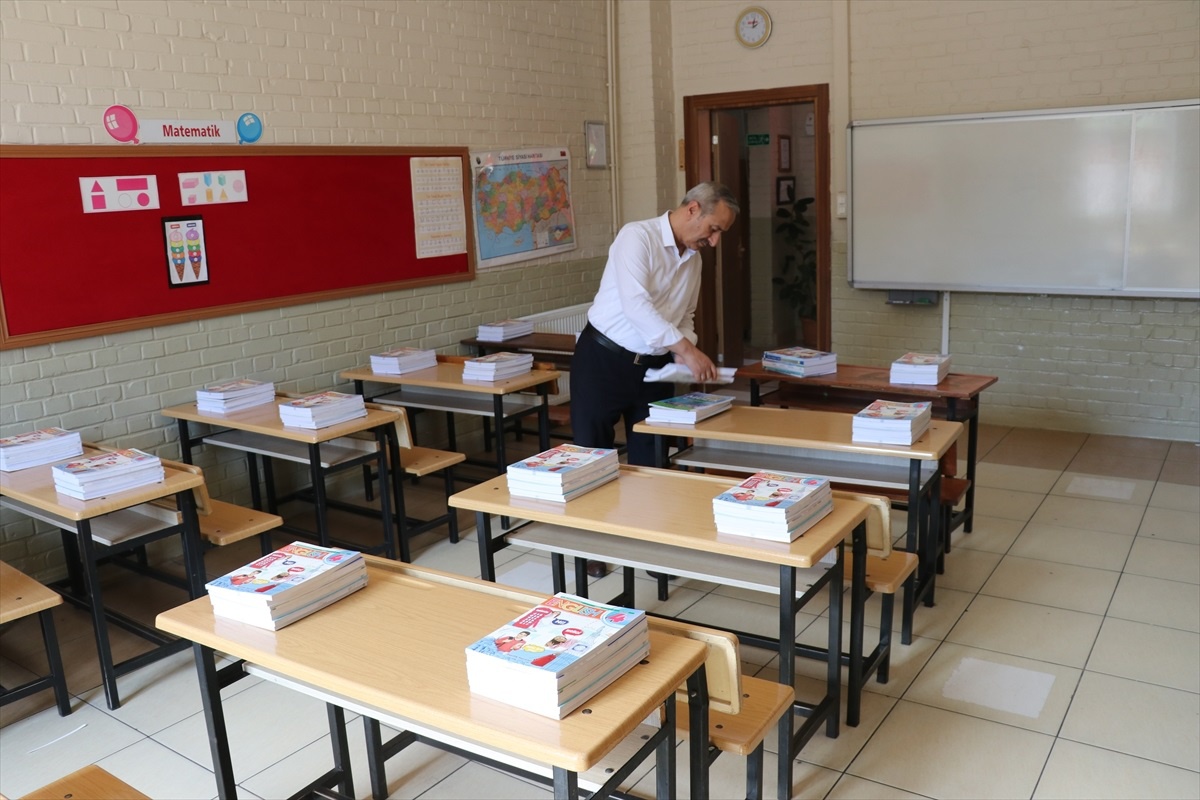 Karabük\'te Yeni Eğitim Öğretim Yılına Hazırlıklar Tamamlandı