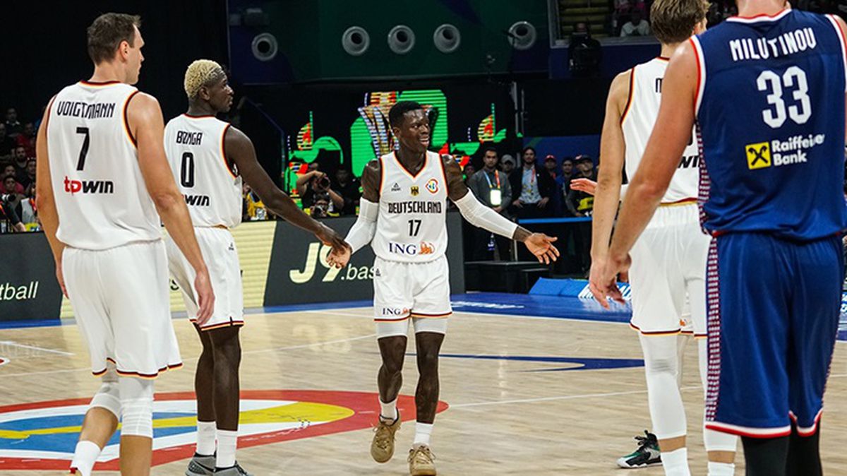Son Dakika: 2023 FIBA Dünya Kupası'nda Sırbistan'ı 83-77 yenen Almanya şampiyon oldu
