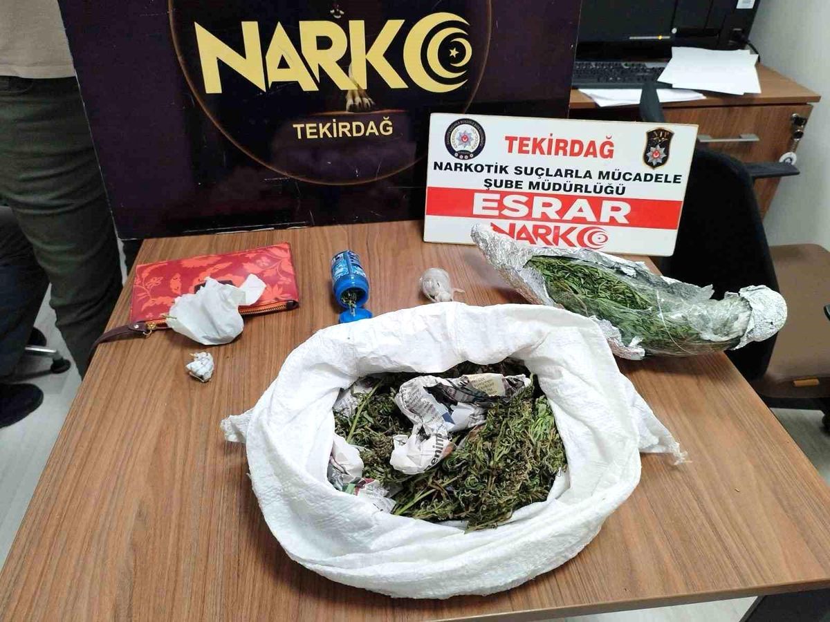 Tekirdağ\'da 1 Kilogram Esrar Ele Geçirildi