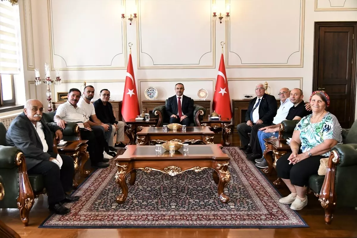 Vali Soytürk\'e ziyaretler sürüyor