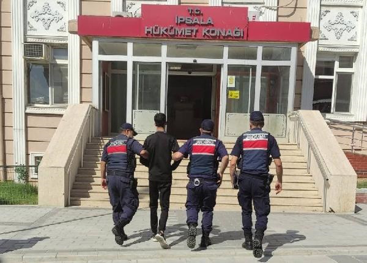 Edirne\'de 17 FETÖ/PDY Şüphelisi Yunanistan\'a Kaçarken Yakalandı