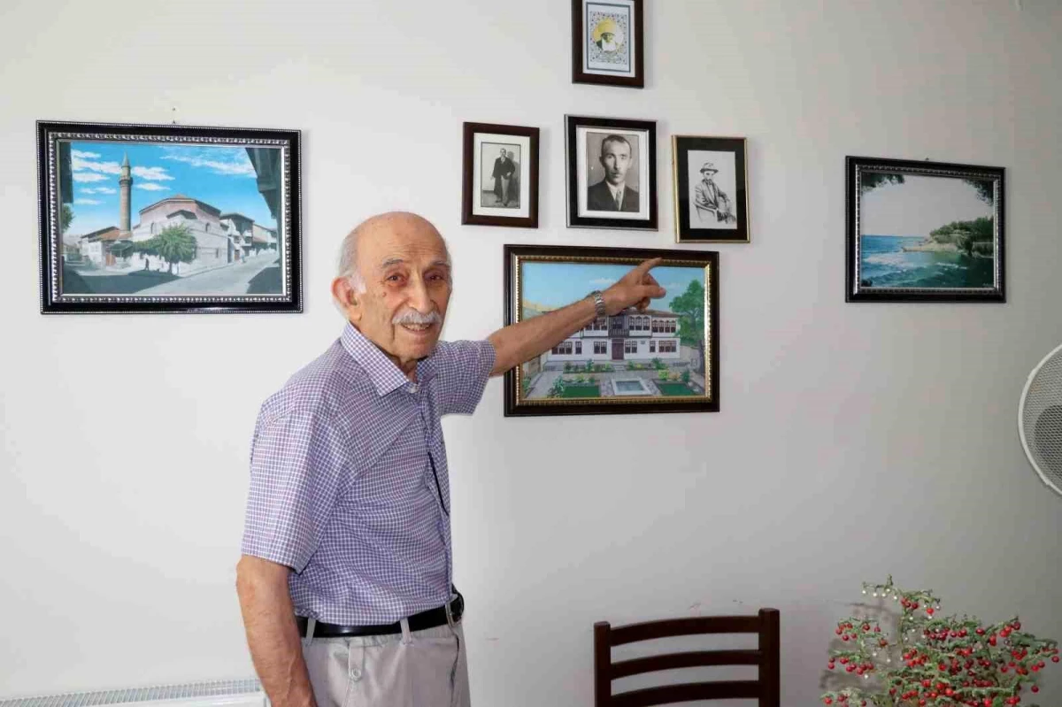 89 Yaşındaki Mehmet Sezen\'in Yağlı Boya Tabloları Sergisi