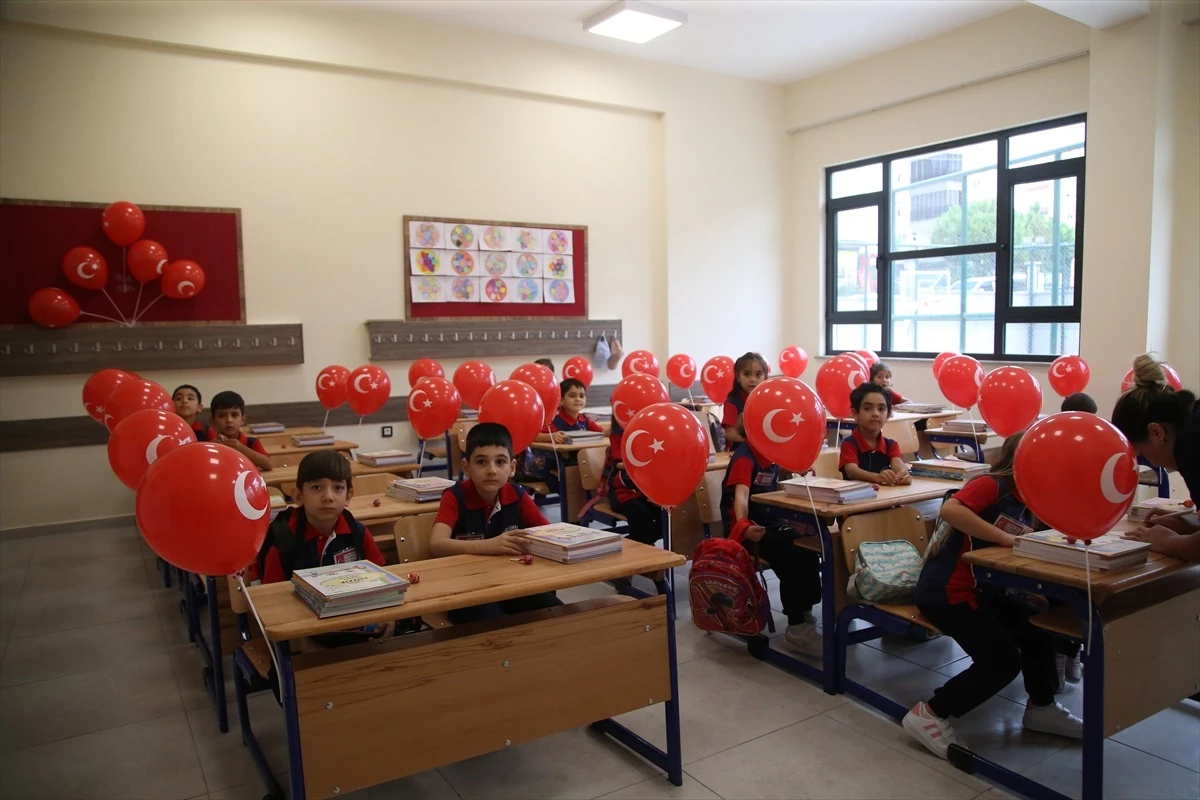 Antalya, Muğla, Isparta ve Burdur\'da yeni eğitim yılı başladı