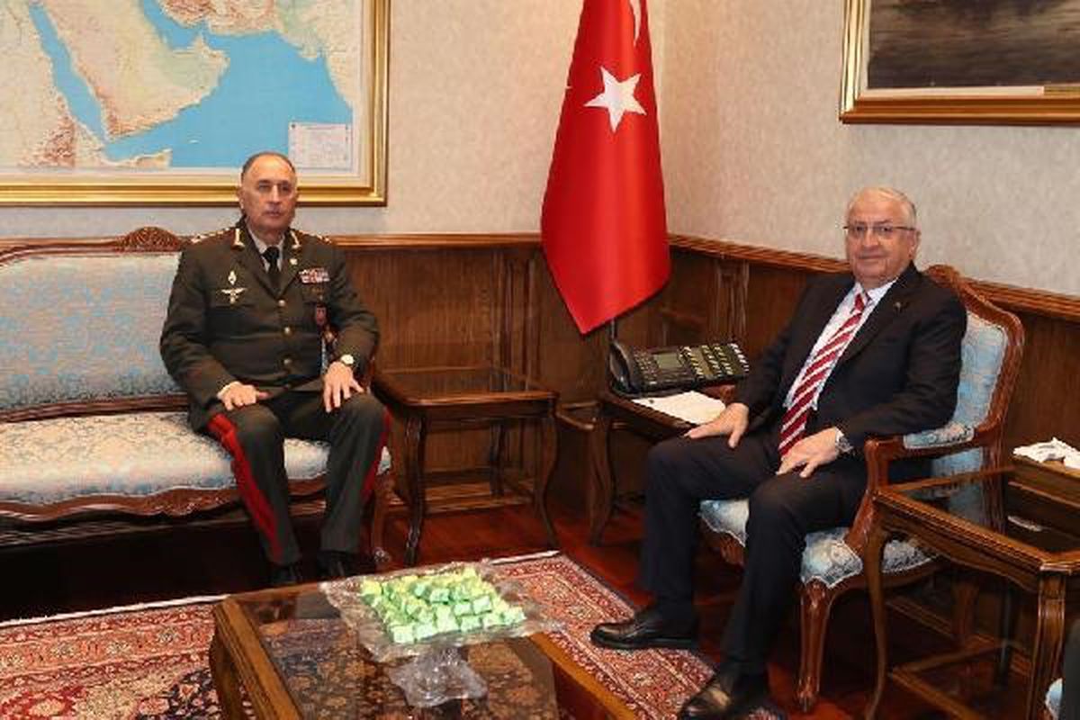 Milli Savunma Bakanı Yaşar Güler, Azerbaycan Genelkurmay Başkanı ve Savunma Bakanı 1\'inci Yardımcısı General Polkovnik Kerim Veliyev\'i Kabul Etti