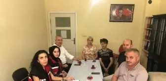 Zihinsel Engelli Genç Kızın Başına Silah Dayayıp Dövdüler
