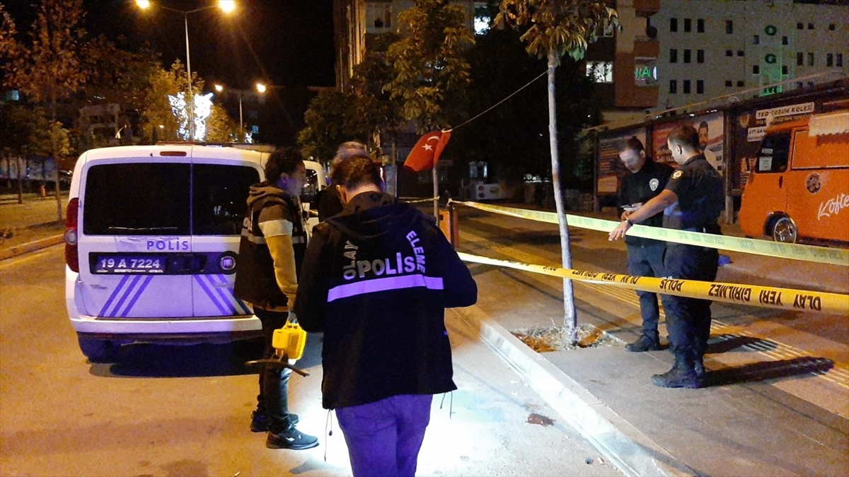 Çorum\'da çıkan bıçaklı kavgada 1 kişi öldü, 1 kişi ağır yaralandı