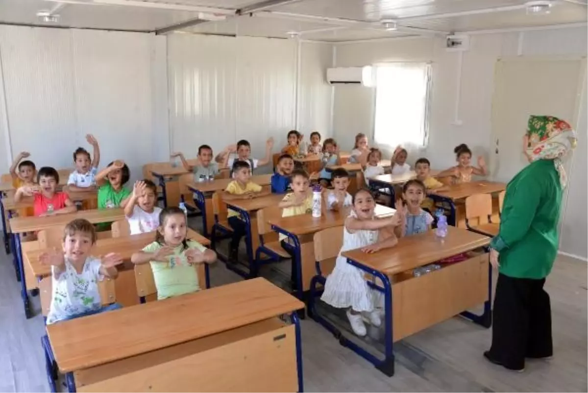 Kahramanmaraş'ta Deprem Sonrası Konteyner Okullar Açıldı