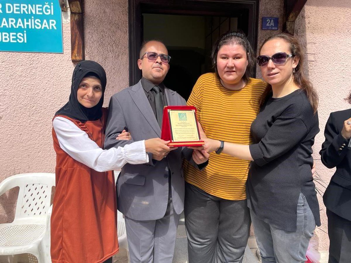 Altınokta Körler Derneği Afyonkarahisar Şube Başkanı Hakan Erdoğan yeniden seçildi