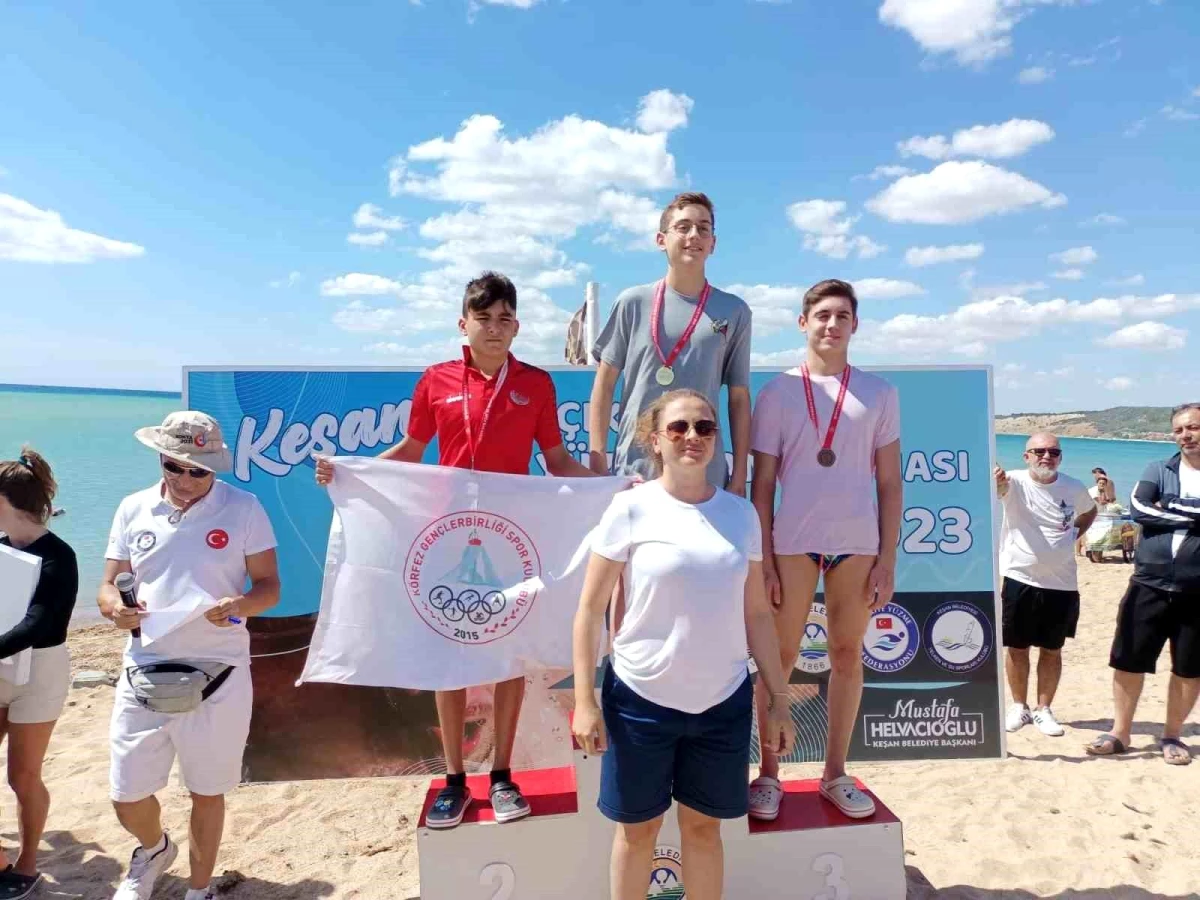 Körfez Belediyesi Sporcusu Eymen Taha Turan Keşan Açık Su Yüzme Şampiyonası\'nda İkinci Oldu