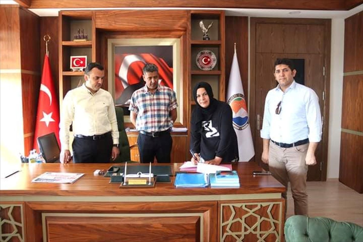 Finike\'de "Eğitimde sektörle el ele" projesi kapsamında iş birliği protokolü imzalandı