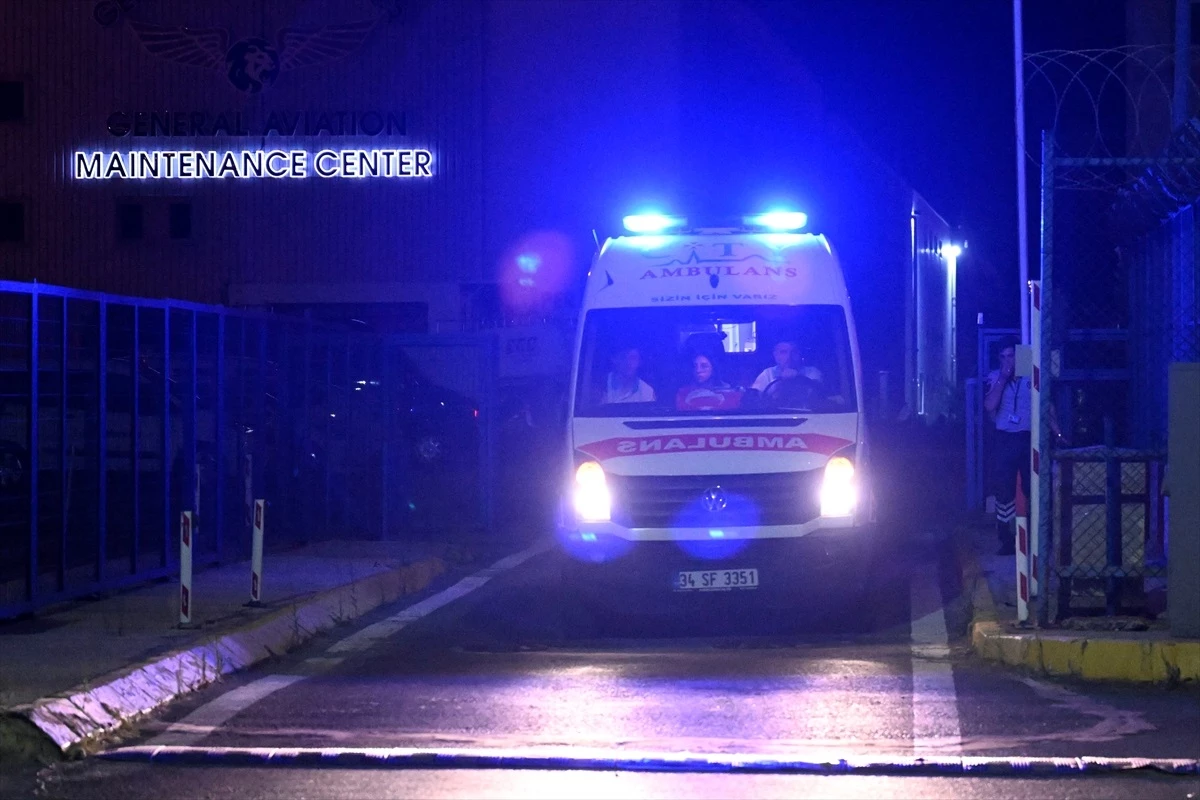 Fransa\'da polis aracı ile motosiklet çarpışması sonucu ağır yaralanan Türk genci Türkiye\'ye getirildi
