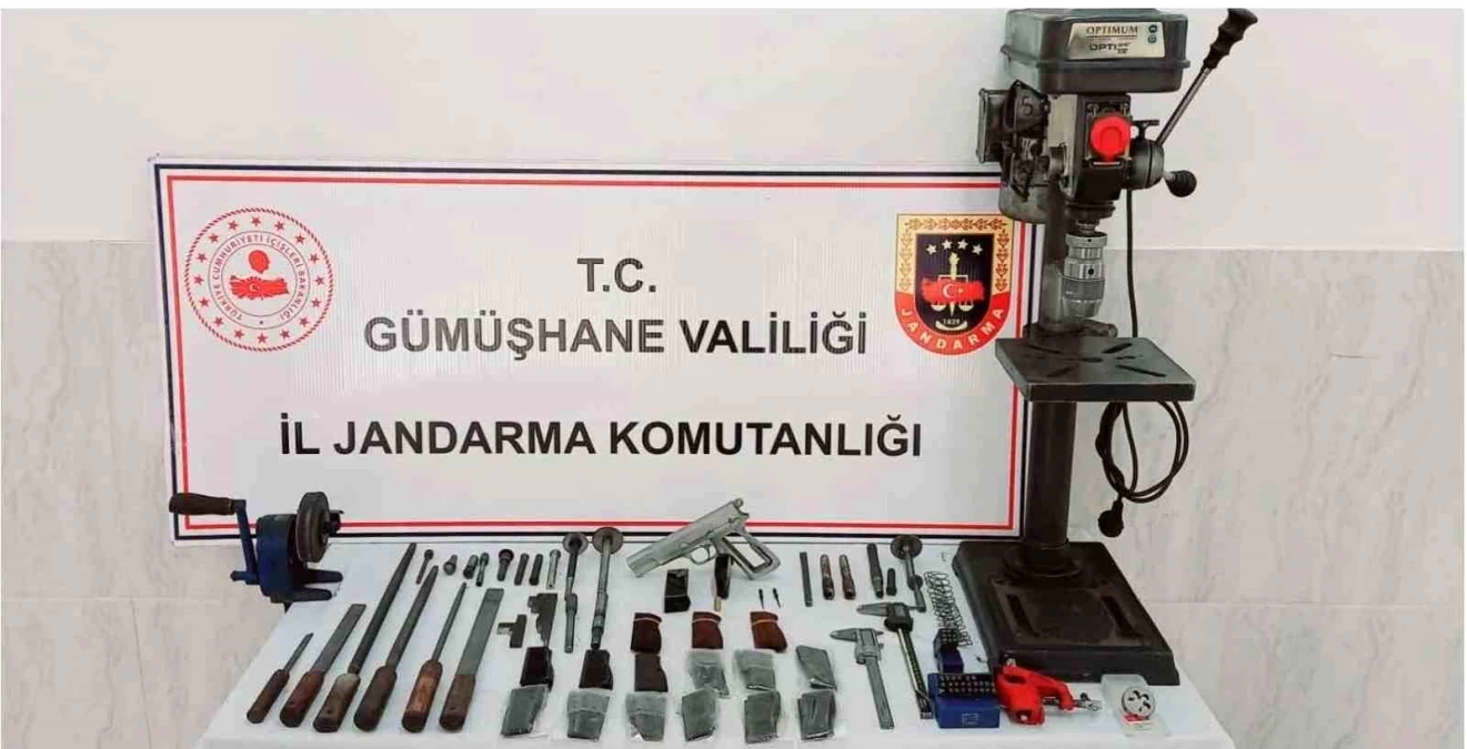 Gümüşhane\'de Kaçak Silah İmalatı Yapan 4 Kişi Gözaltına Alındı