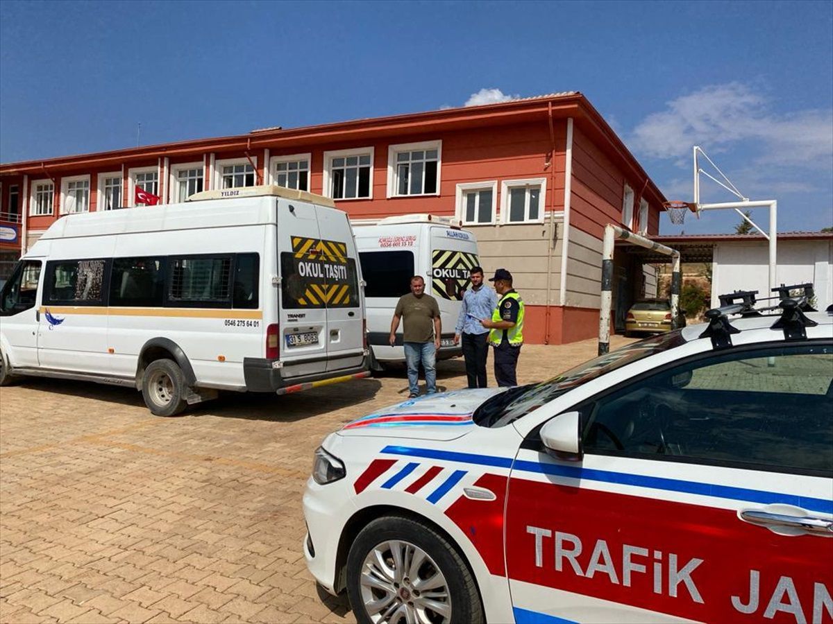 Hatay\'da öğrenci servisleri denetlendi