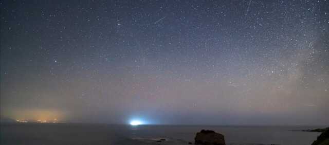 İzmir'de Perseid Göktaşı Yağmuru Görüntülendi