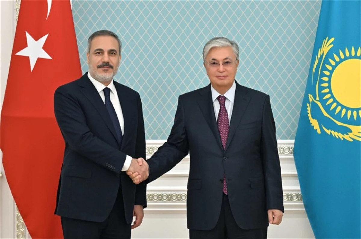 Kazakistan Cumhurbaşkanı Tokayev, Dışişleri Bakanı Fidan\'ı kabul etti