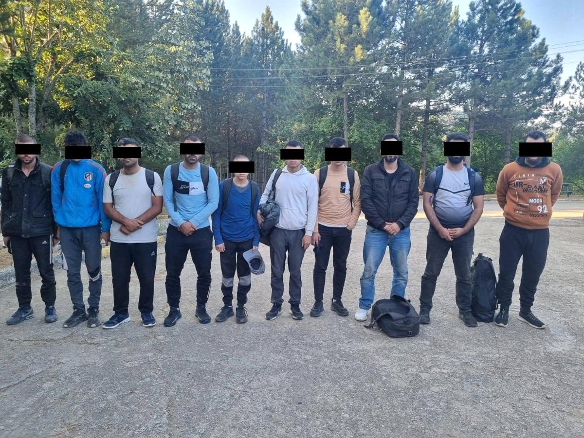 Kırklareli\'de Bin 301 Kaçak Göçmen Yakalandı