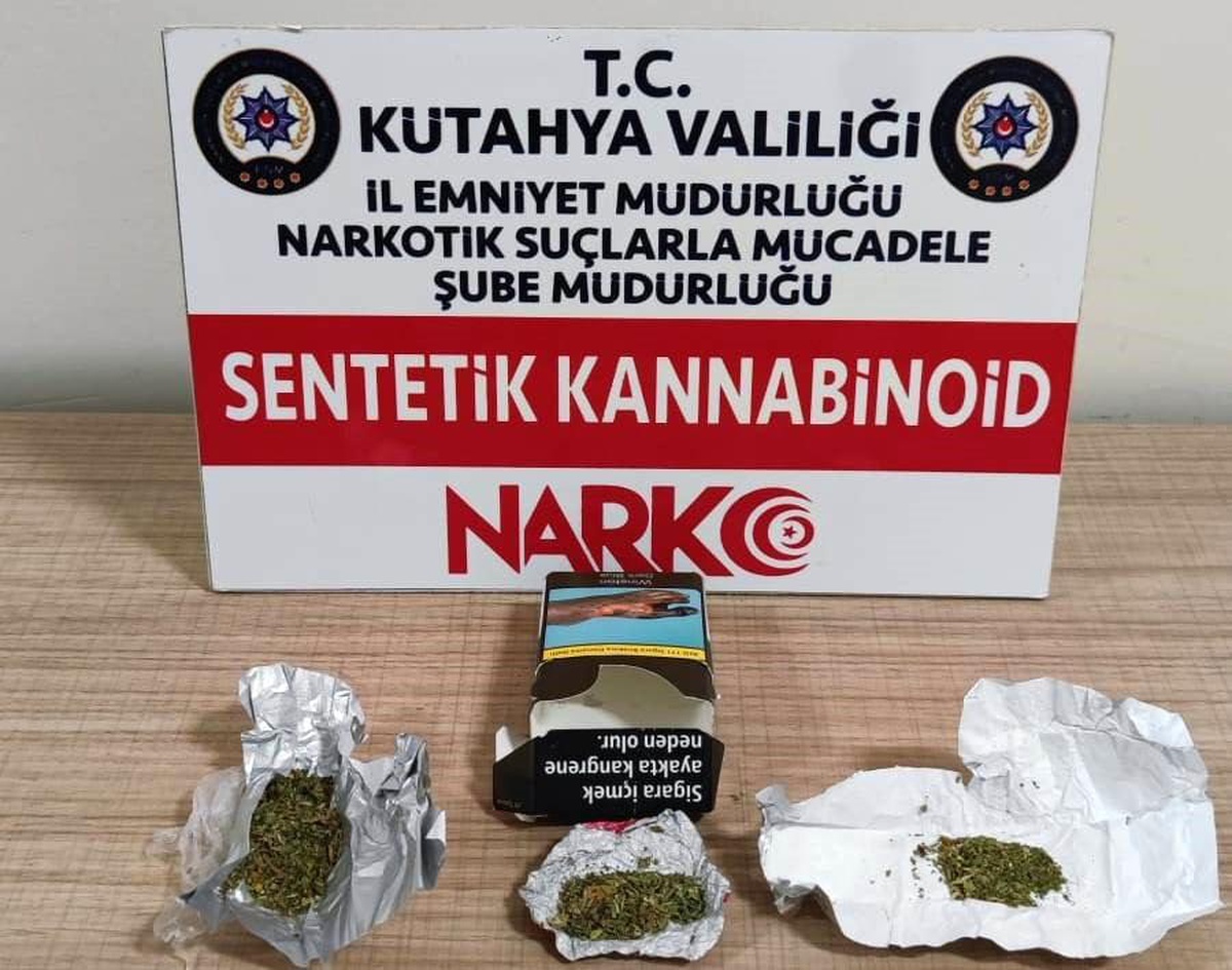 Kütahya\'da Uyuşturucu Satıcısı Yakalandı