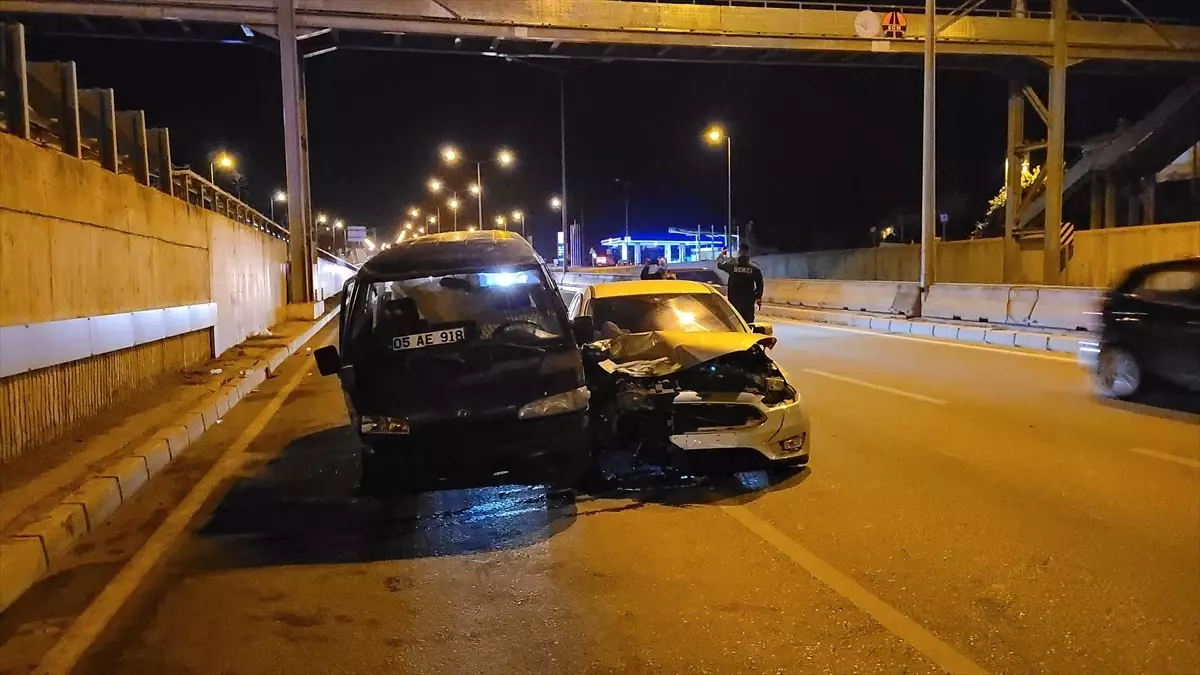 Samsun'da Zincirleme Trafik Kazası: 7 Yaralı