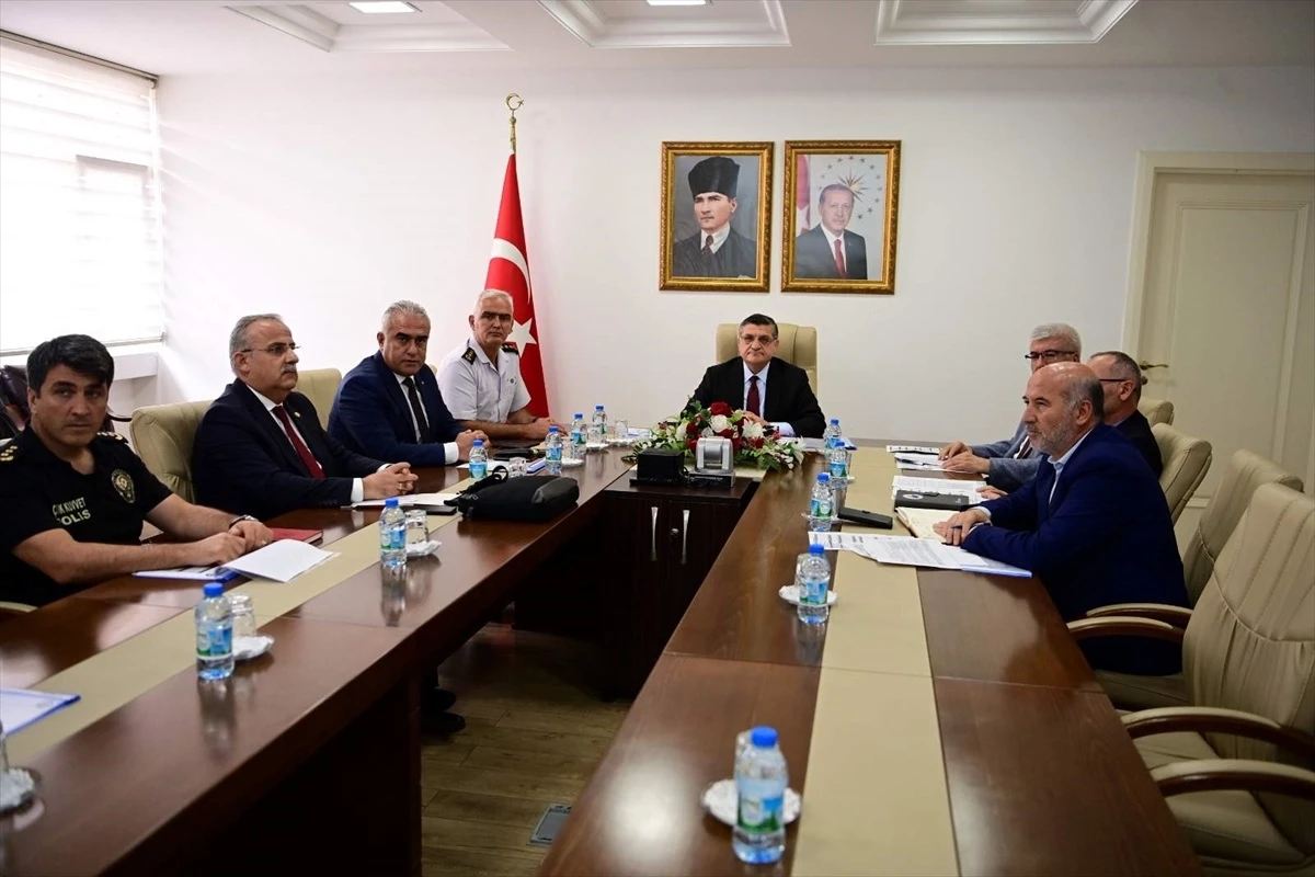 Sinop\'ta Üniversite Güvenlik Toplantısı Gerçekleştirildi