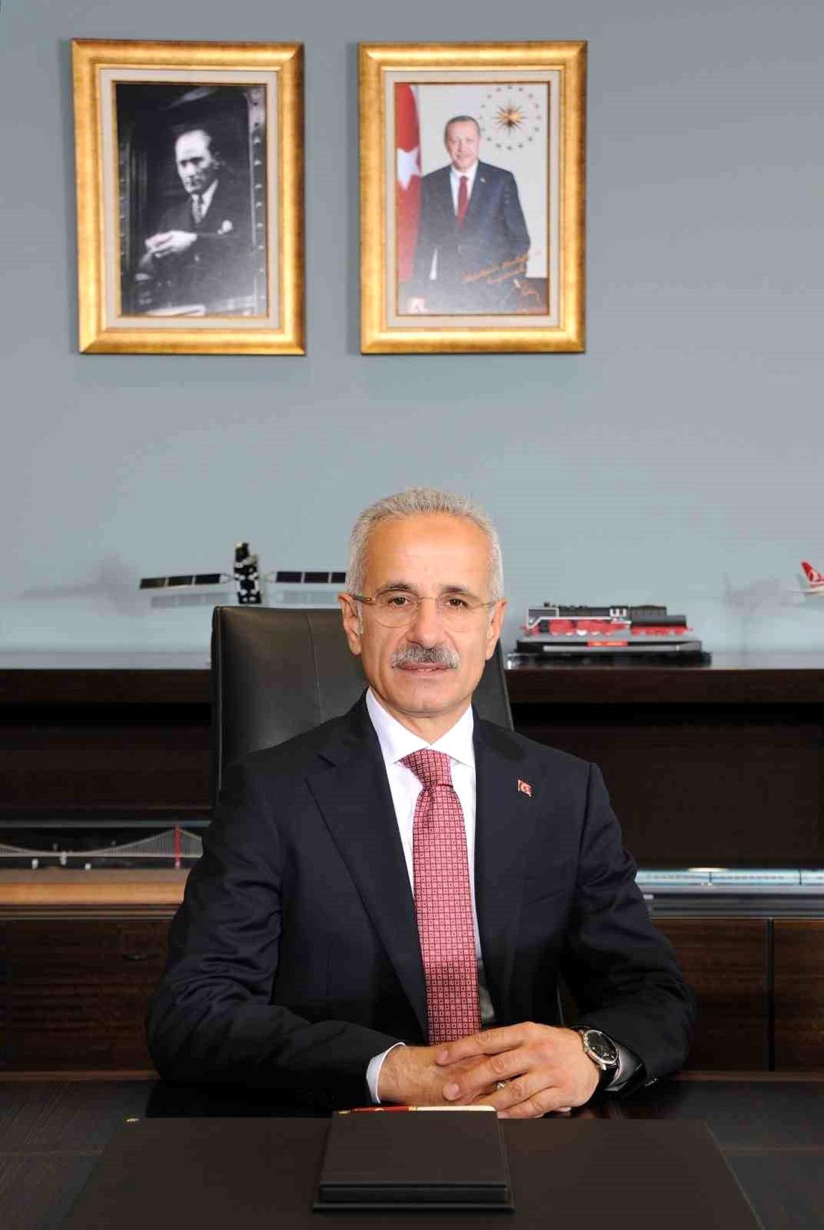 Ulaştırma ve Altyapı Bakanı Abdulkadir Uraloğlu, Türk Devletleri Teşkilatı Çok Modlu Ulaştırma ve Lojistik Forumu\'na katılacak