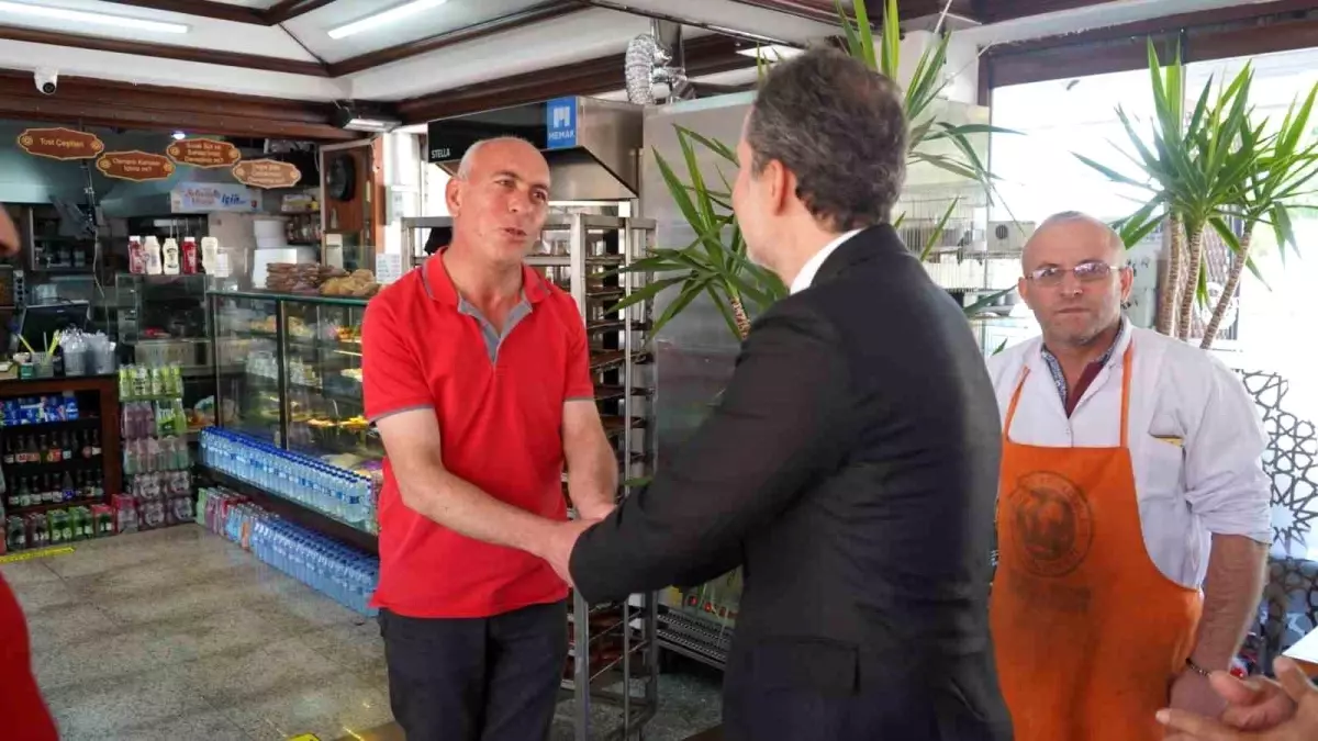 Fatih Erbakan, Ankara\'da esnaf ziyaretinde bulundu