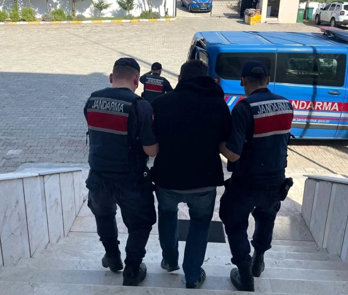 Edirne\'de FETÖ üyesi 17 kişi yakalandı