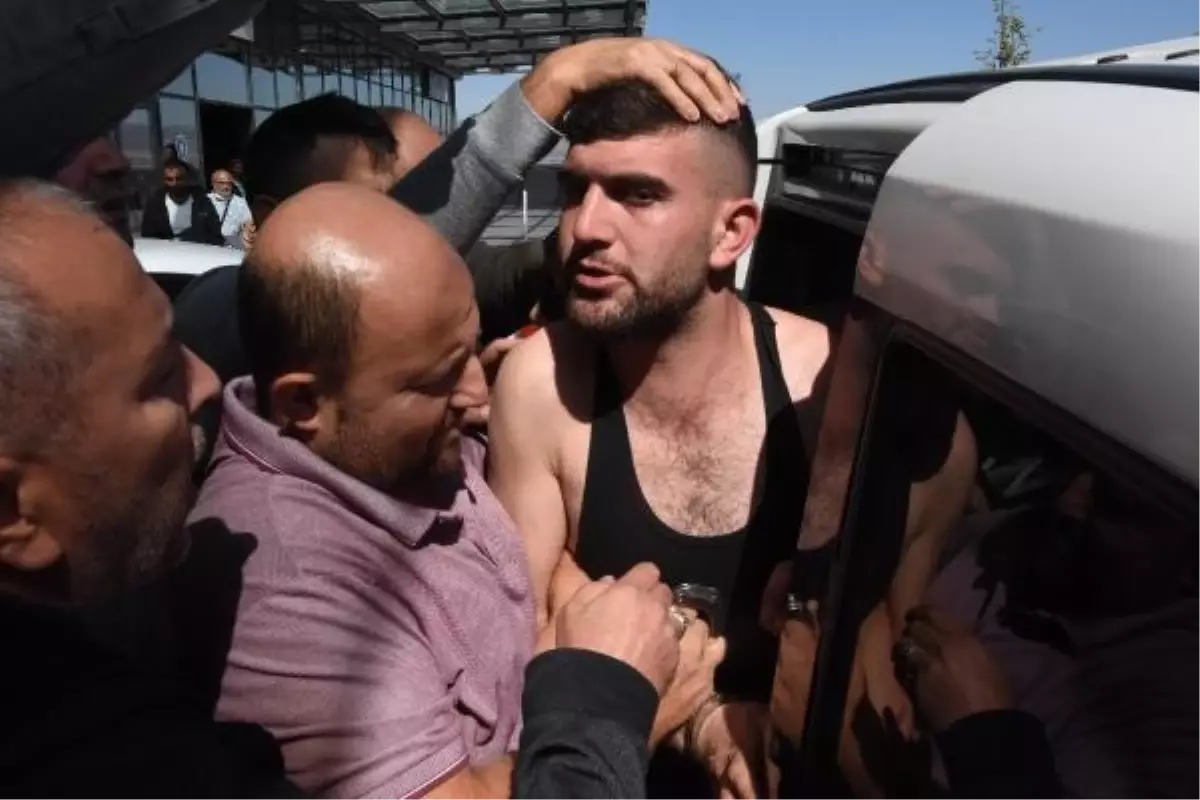 Eskişehir'de Akrabalarını Öldürdüler, Müebbet Hapis Cezası Talep Edildi